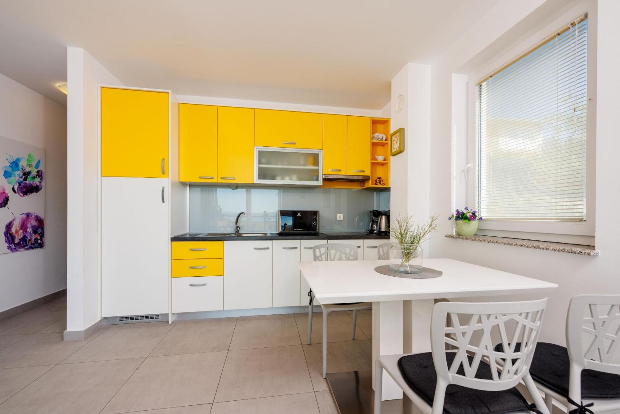 Apartments Petak Novi Dramalj Bagian luar foto