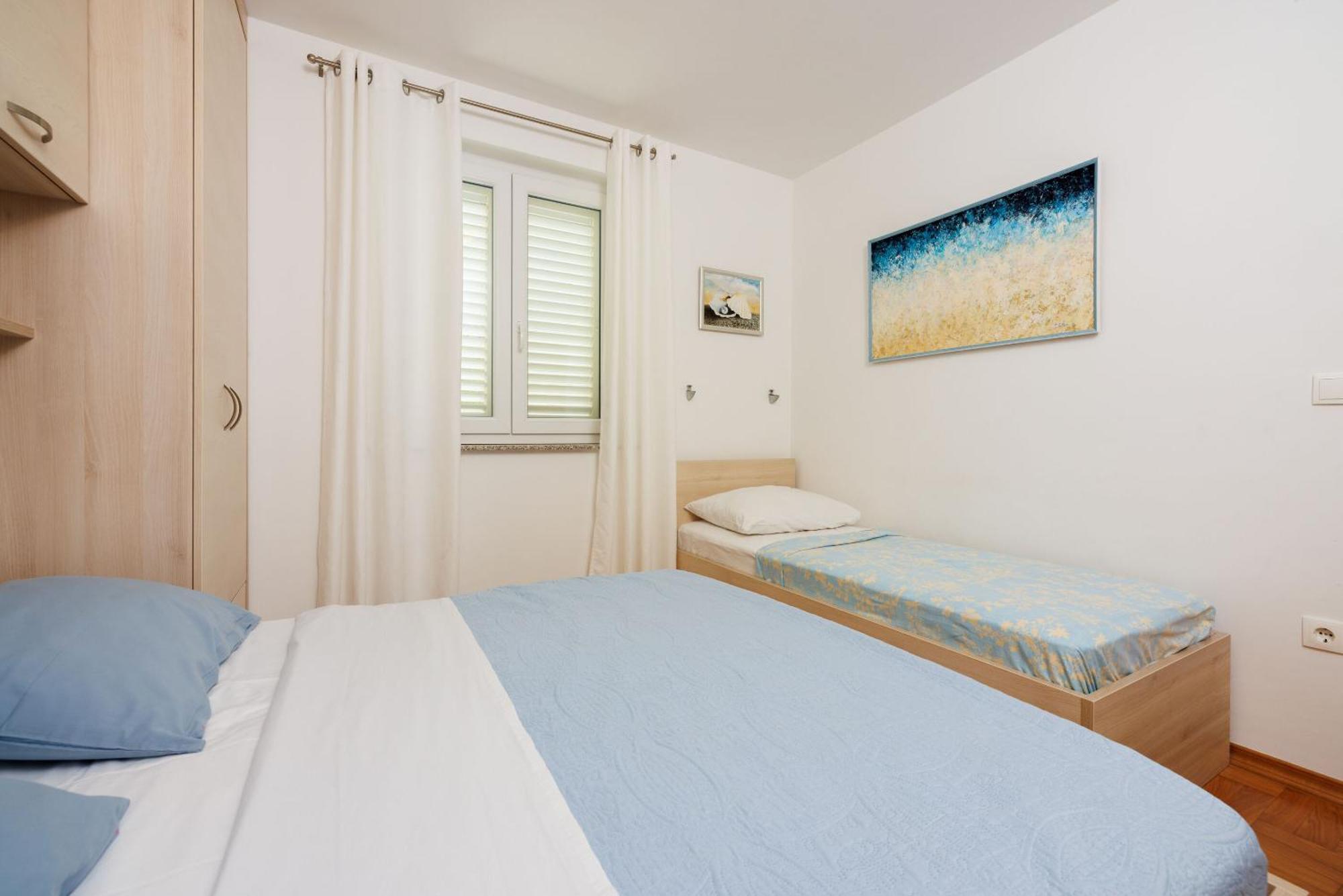 Apartments Petak Novi Dramalj Bagian luar foto