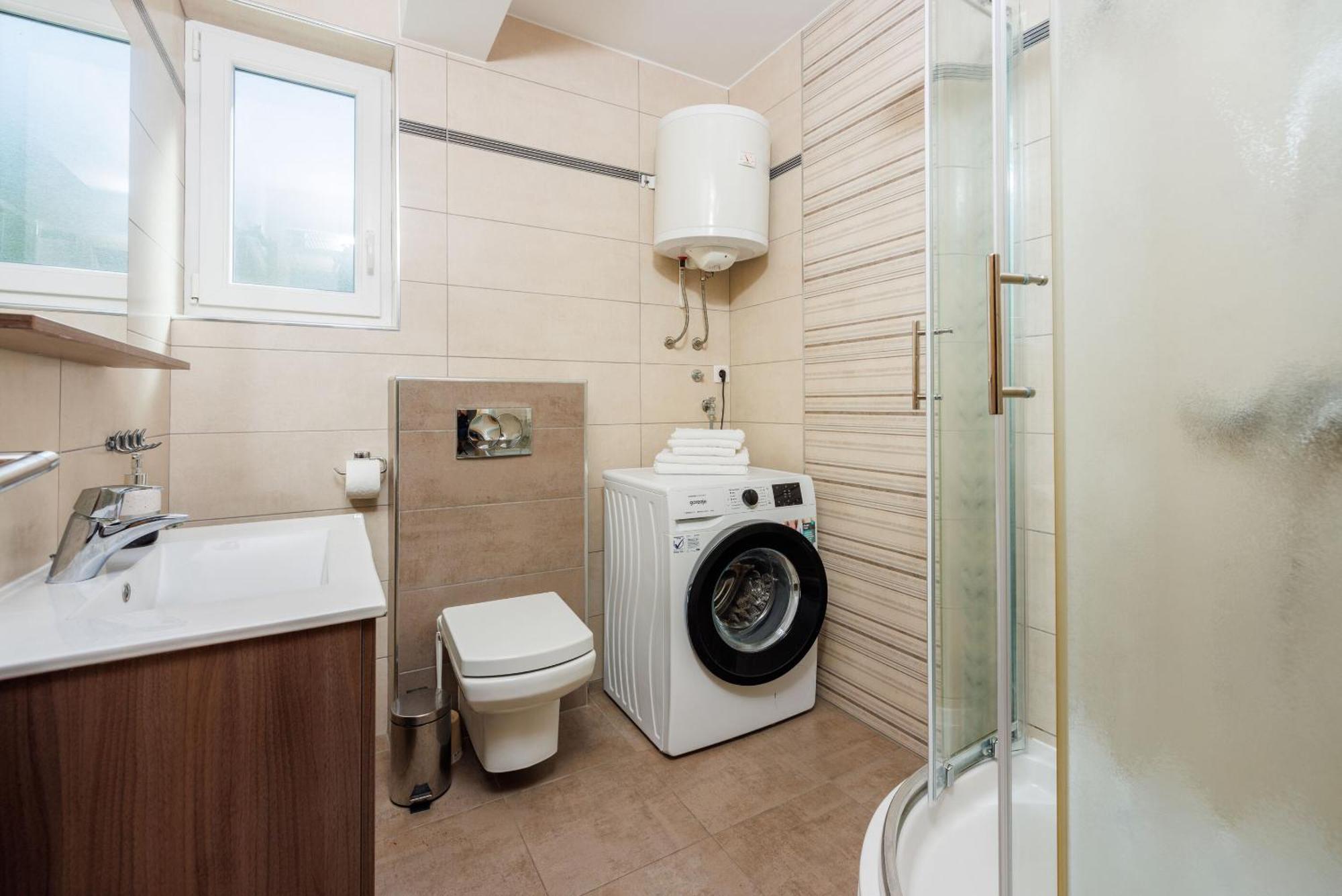 Apartments Petak Novi Dramalj Bagian luar foto